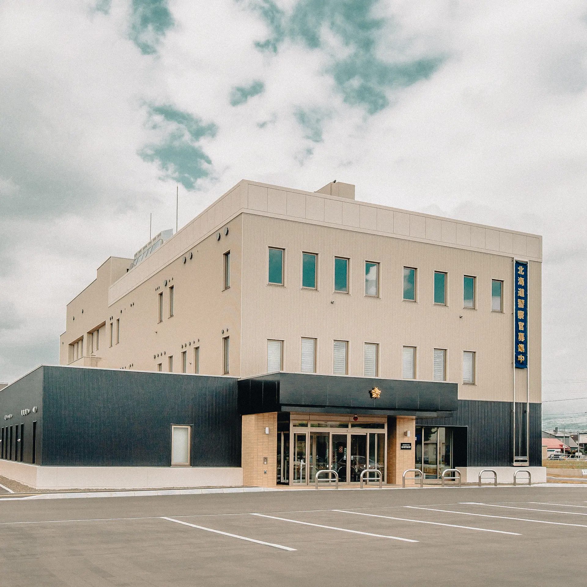 og_public-works-cases07-1